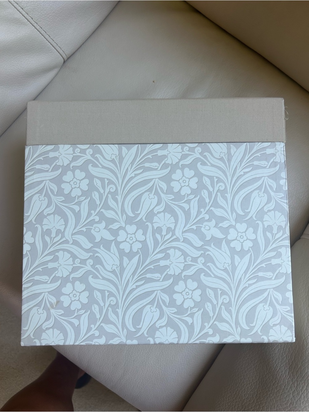 Great Condition Hallmark Greeting Card Organizer